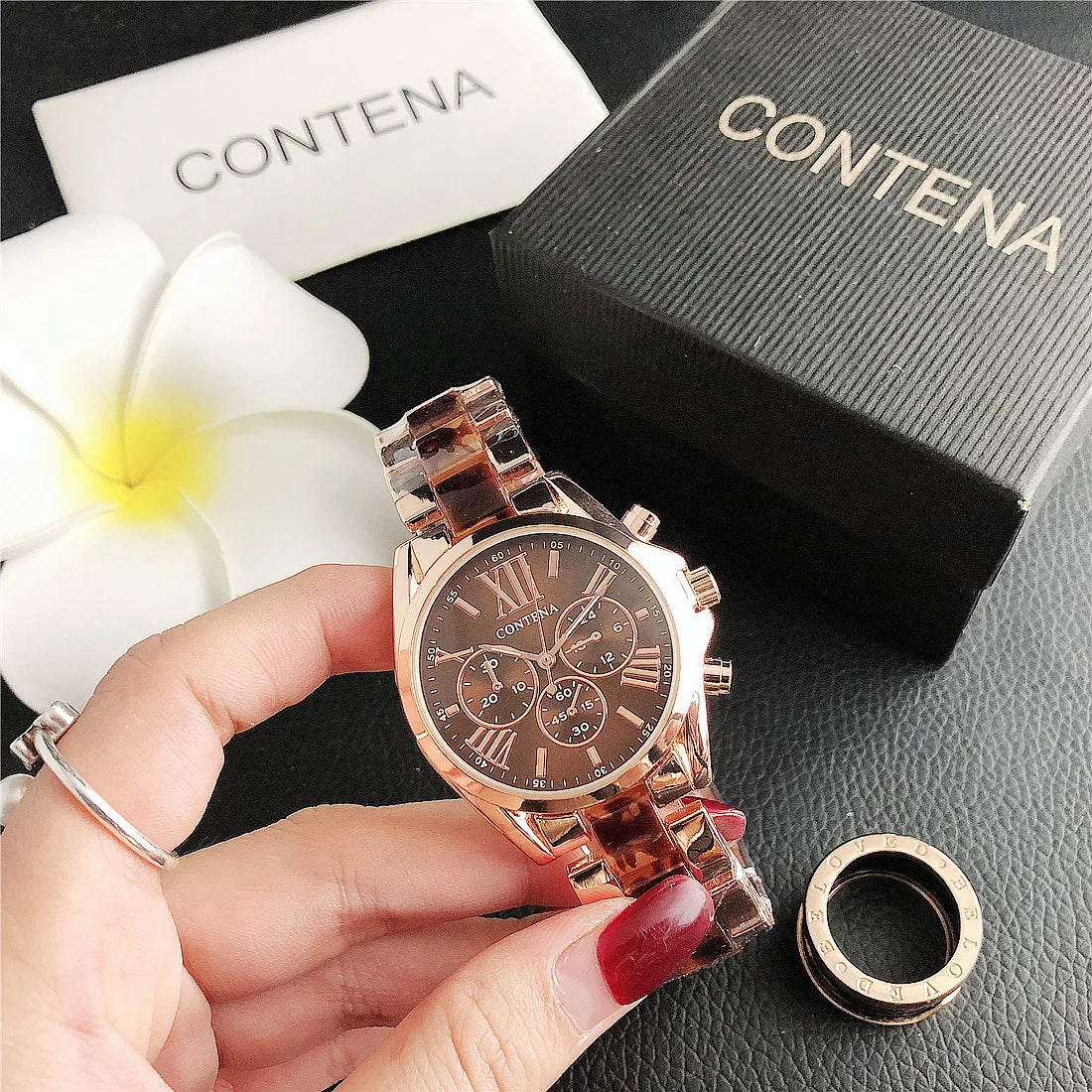 Top Brand  Watches for Women  Creative  Bracelet  Watches Ladies Quartz Bracelet  Reloj Mujer